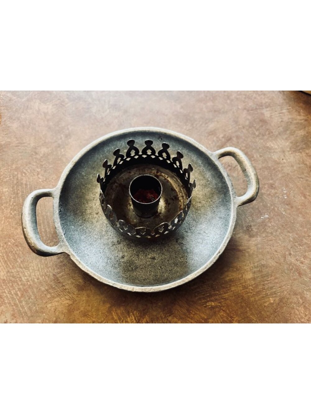 Vintage York Metalcrafts Cast Iron Candle Holder With Handles